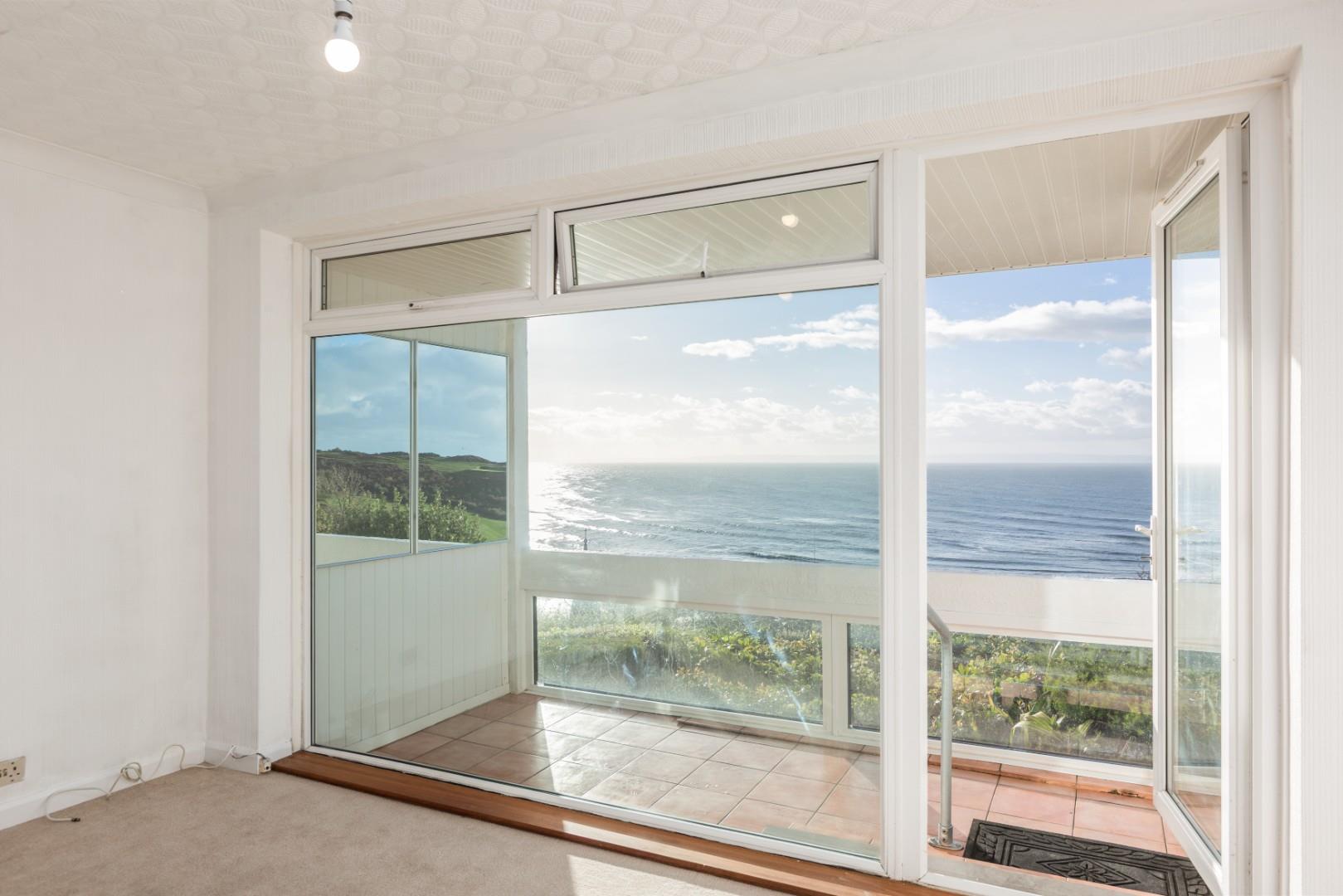 Woodridge court, Langland, Mumbles, Swansea, SA3 4TH